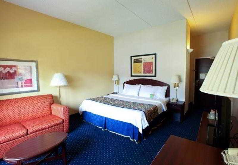 Courtyard Detroit Brighton Hotel Ruang foto